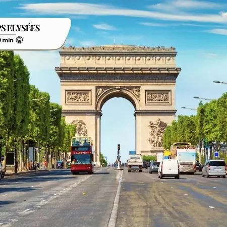 Appartement 256 Rosiers - Superb In Paris.